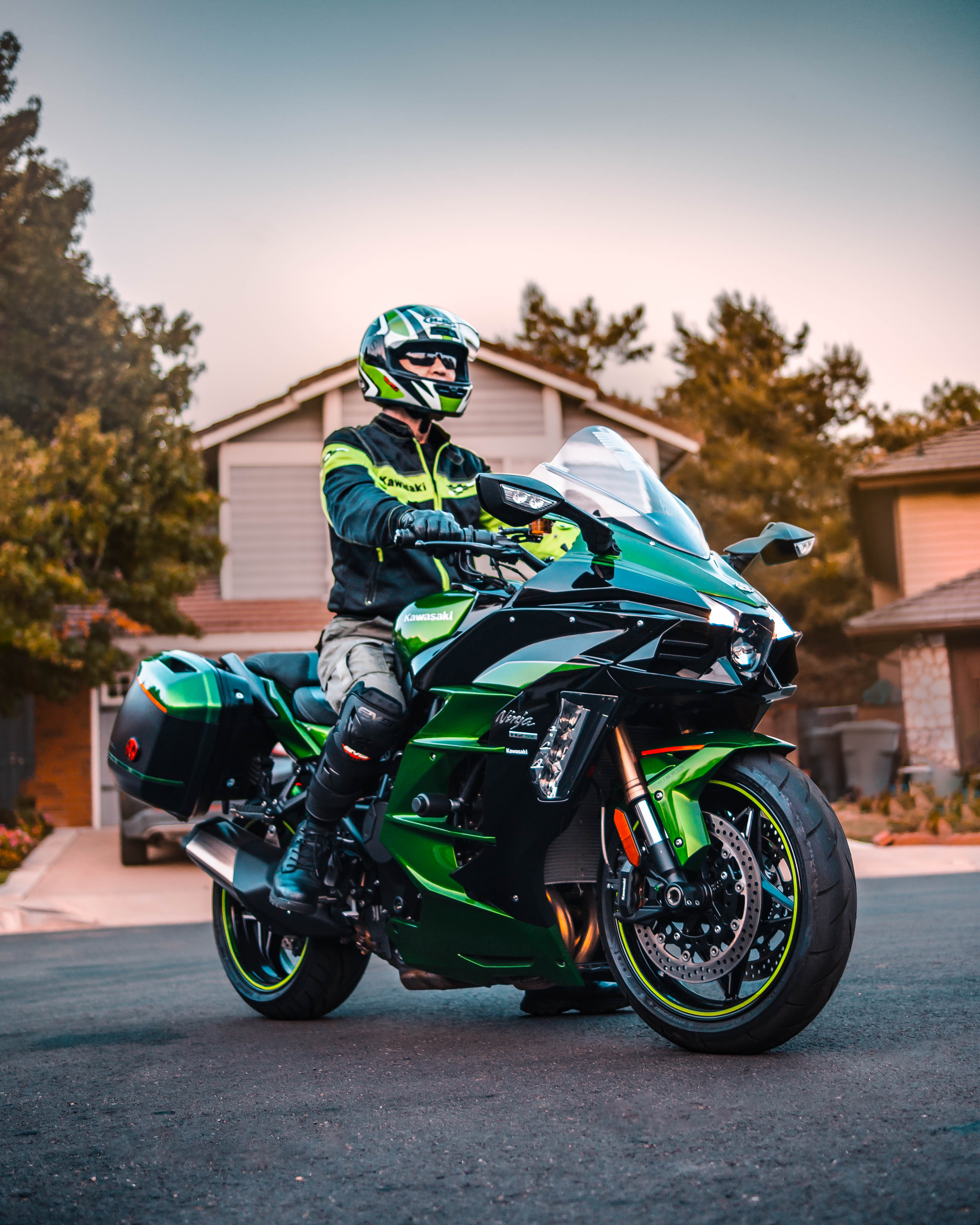 Hobbies <br /> Kawasaki Ninja H2-SX SE supercharged